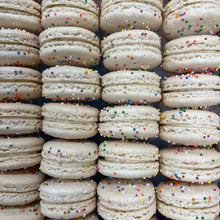 Load image into Gallery viewer, Vanilla Macaron