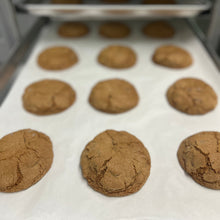 Load image into Gallery viewer, Maple Pecan Cookie